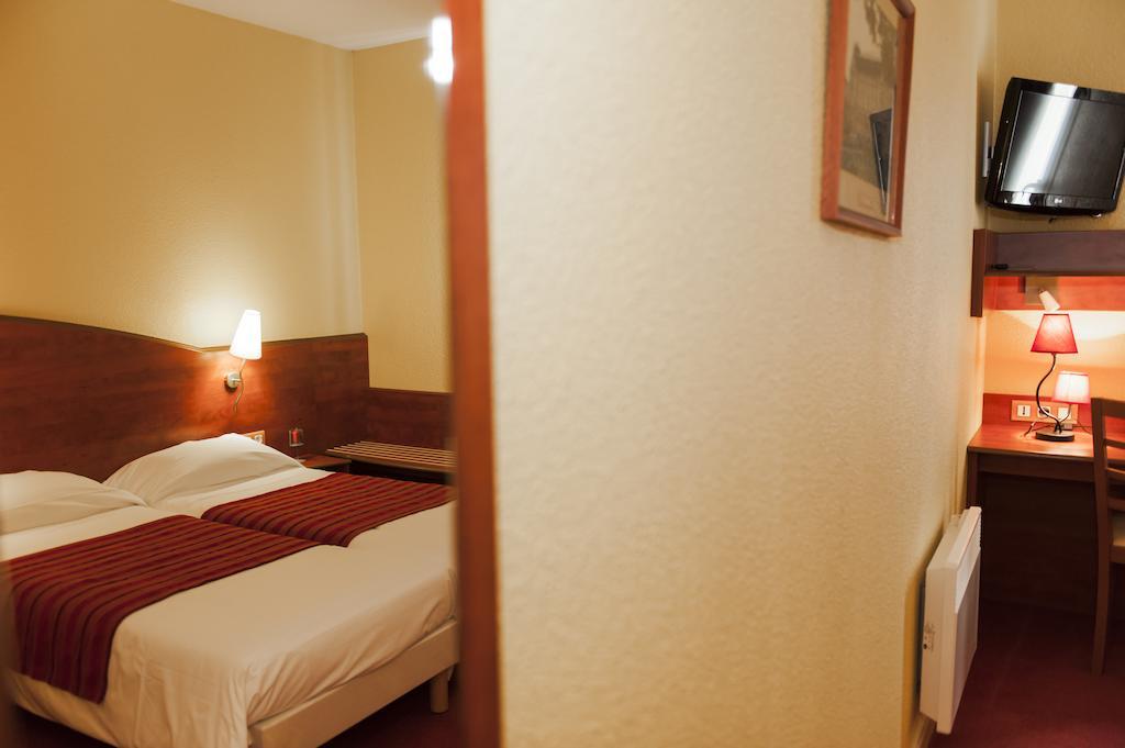 Armony Hotel Bourg-Achard Kültér fotó