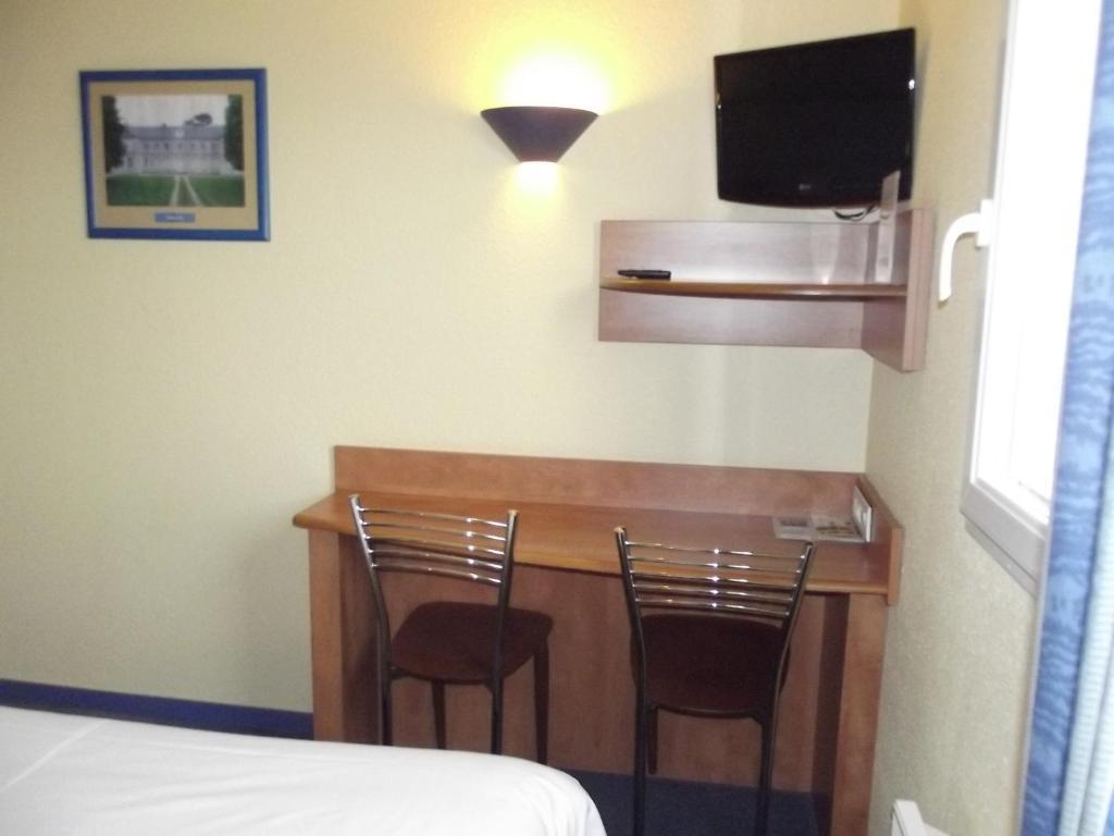Armony Hotel Bourg-Achard Szoba fotó