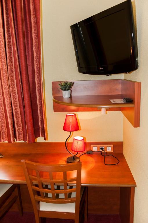 Armony Hotel Bourg-Achard Szoba fotó